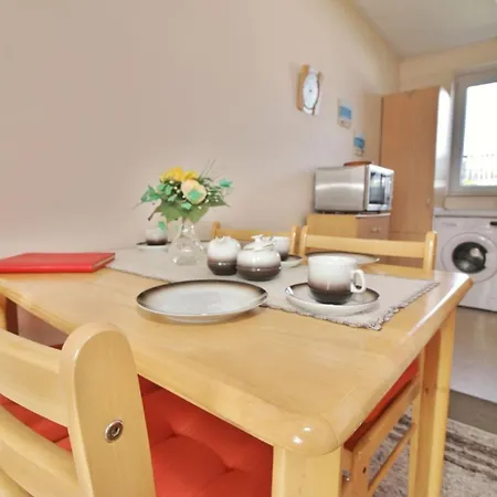 37 Apartment *